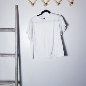 GAP WHITE EYELET SLEEVE BLOUSE SIZE LARGE